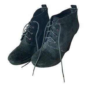 Black suede Jessica Simpson short boot, size 9.5